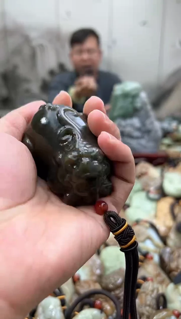 【闪购商品】和田玉把件未镶嵌258