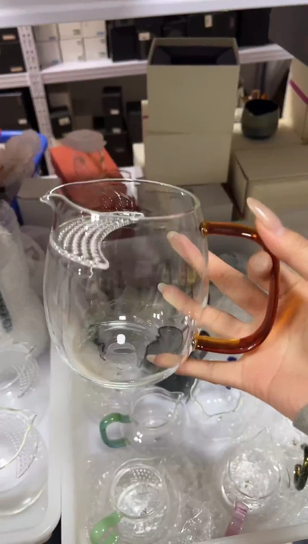 月牙琥珀700容量