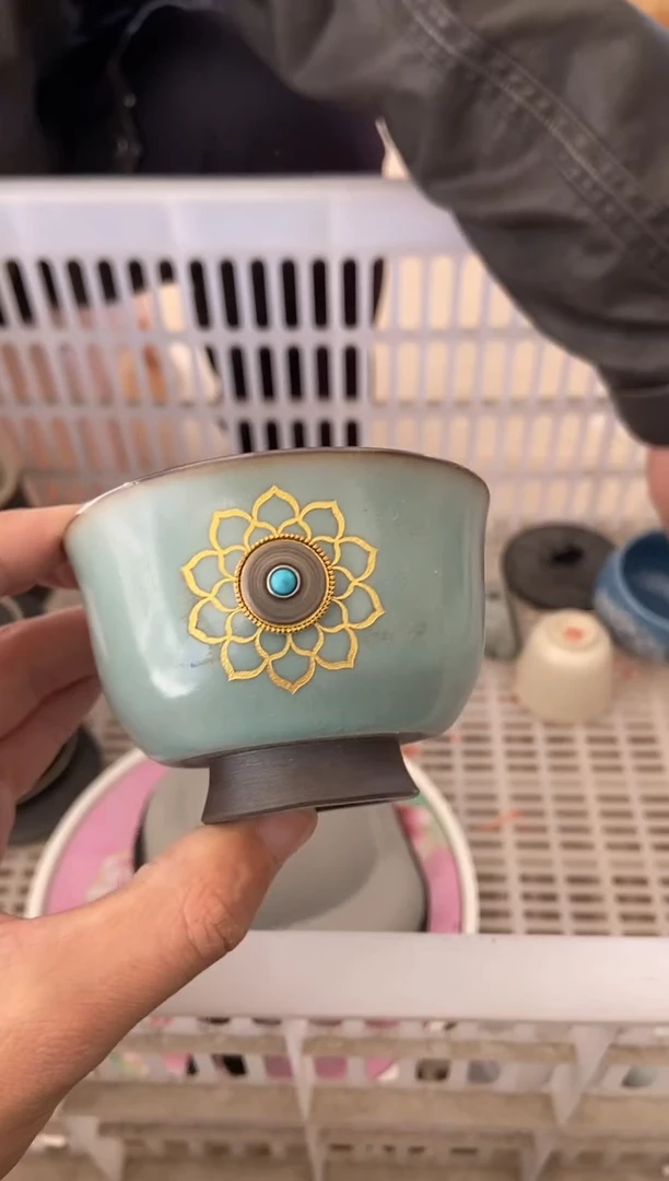 杯无运费险有瑕疵的摄影的产品有使用过的痕迹有点脏介意勿拍