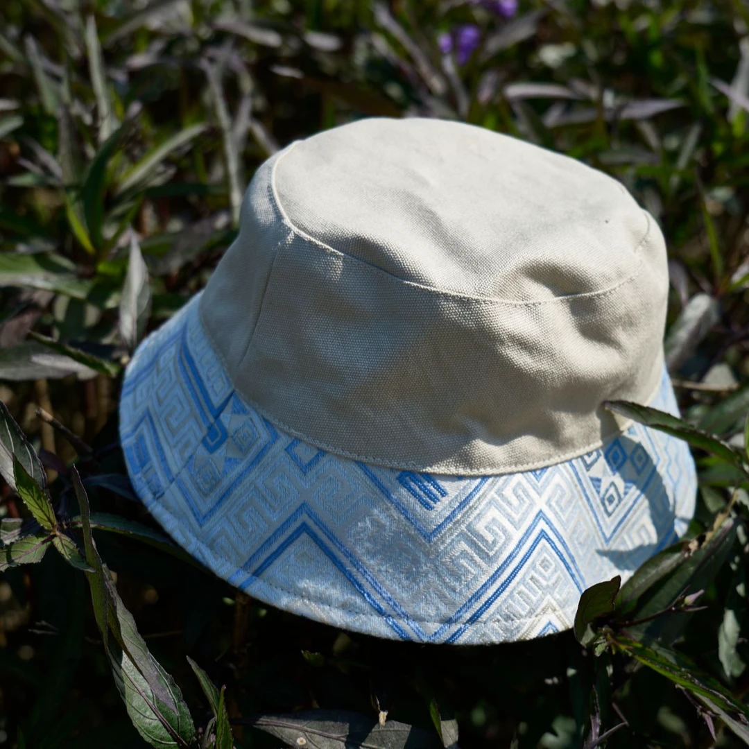 广西非遗蓝白几何纹壮锦渔夫帽时尚百搭休闲防晒遮阳国风古风