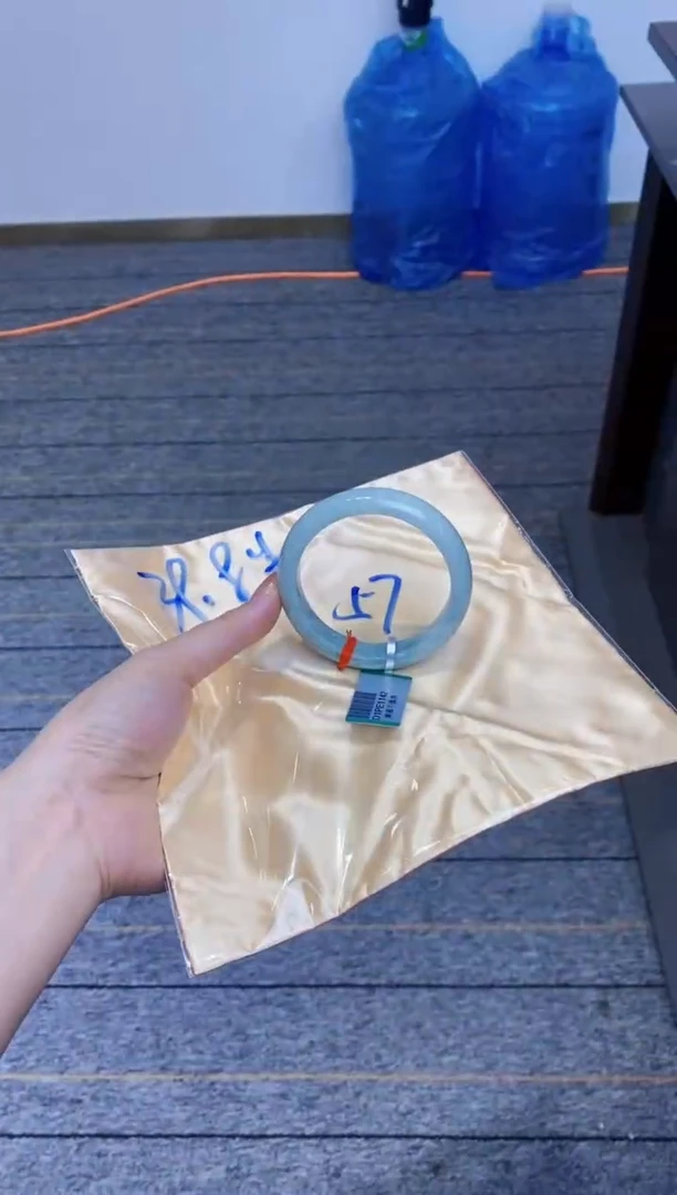【闪购商品】翡翠手镯未镶嵌1111111111