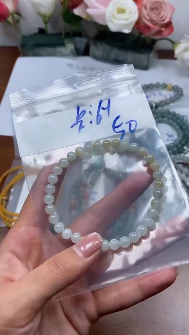 颈饰未镶嵌翡翠天然翡翠珠子