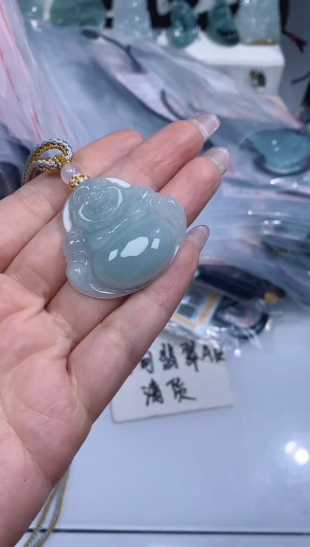 颈饰未镶嵌翡翠吊坠