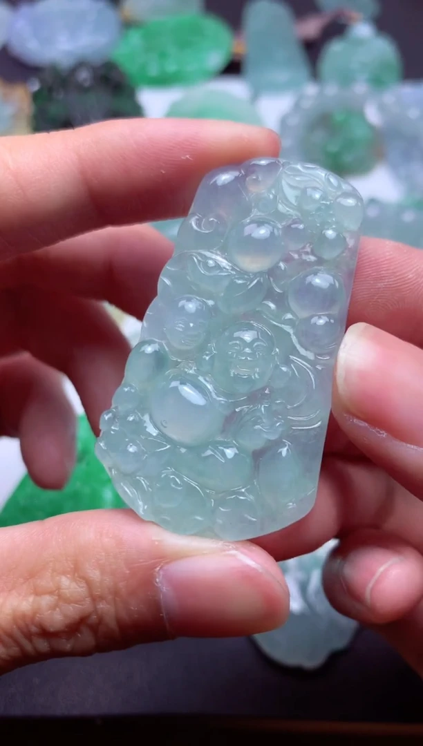 【闪购商品】翡翠颈饰未镶嵌天然翡翠