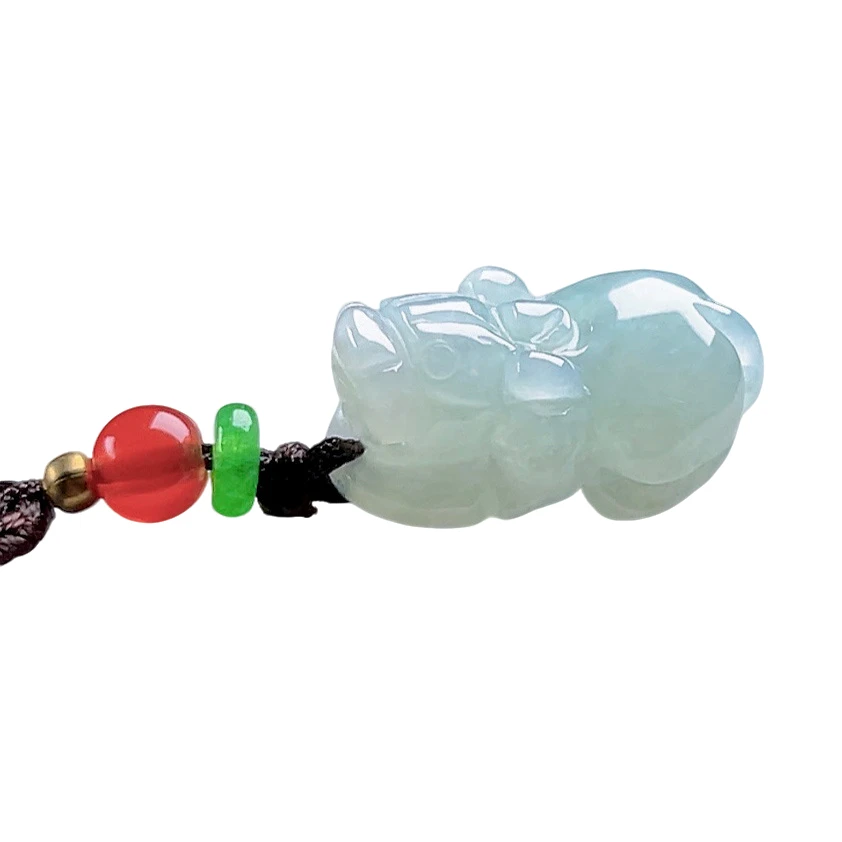 缅甸料淡白小貔貅天然A货翡翠吊坠玉貔貅正品四会玉器百搭精致