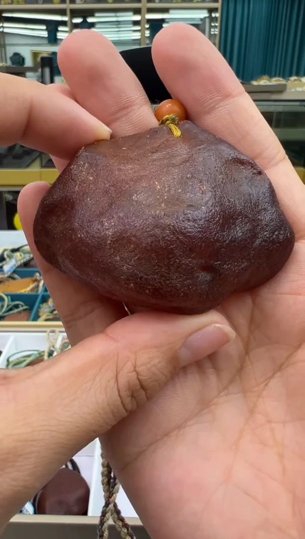 未镶嵌颈饰琥珀118秒拍号