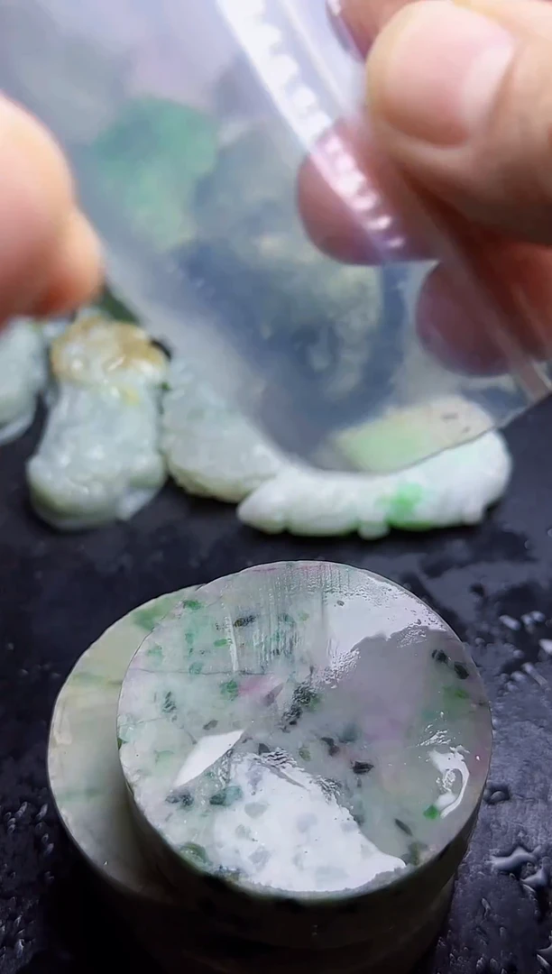 未镶嵌挂件翡翠039