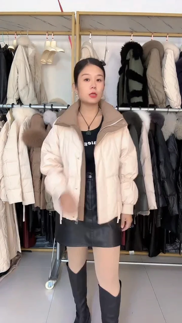 110-125斤可以穿皮羽绒