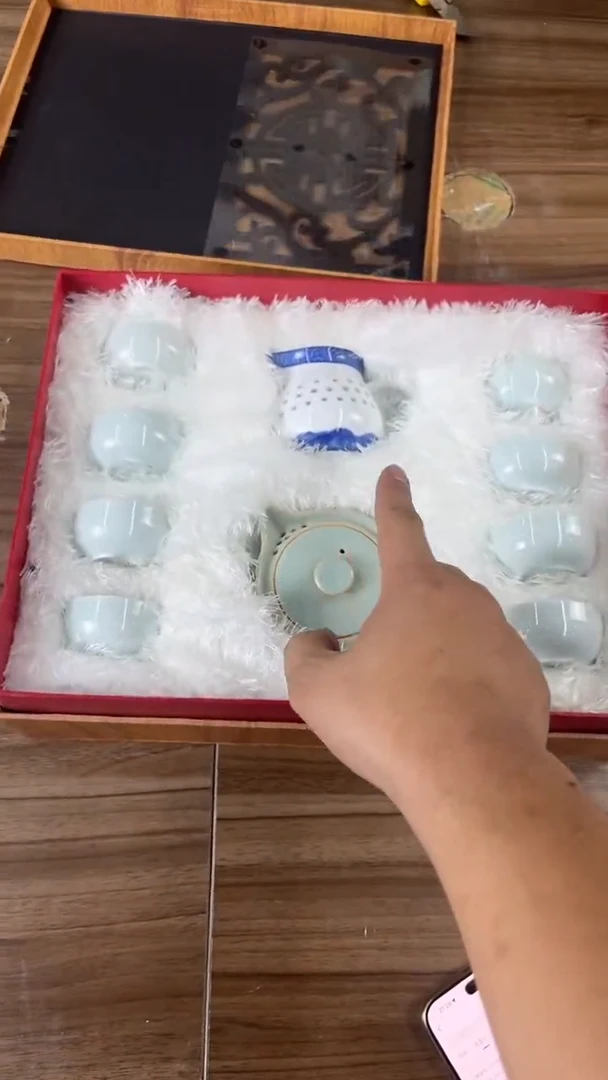 羽化高端茶具，只清货。