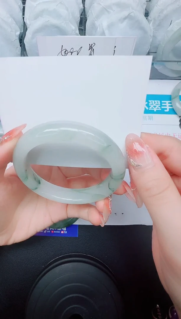 石英质玉手镯未镶嵌59/57.8