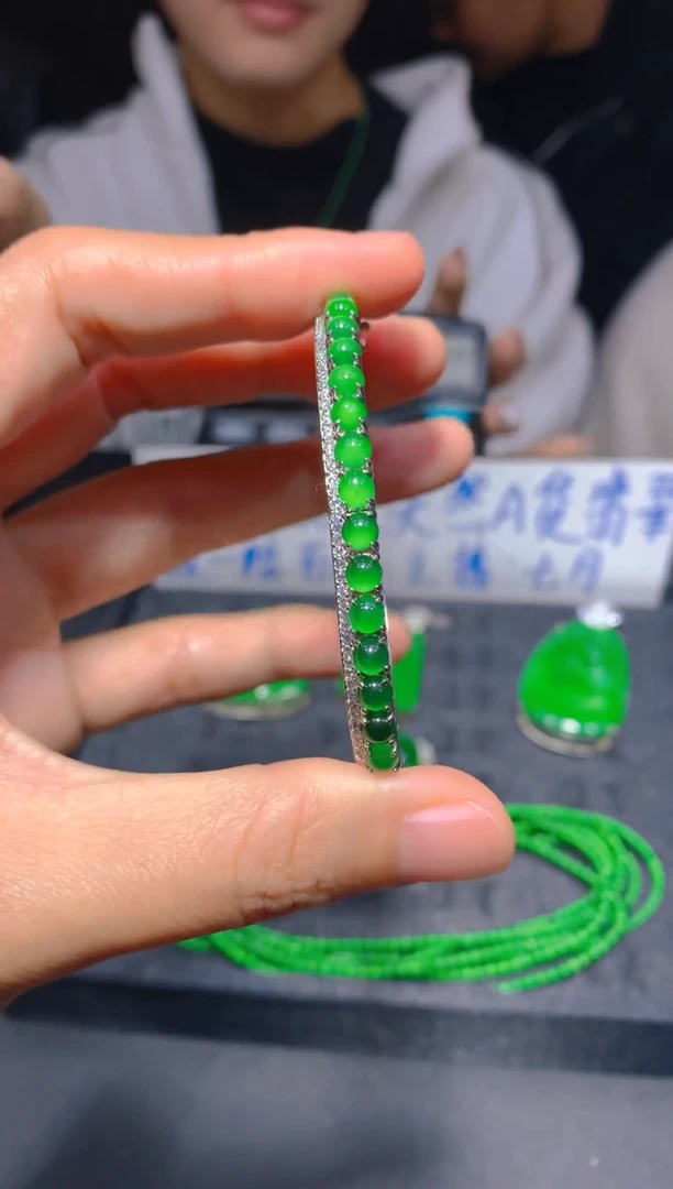 未镶嵌定制翡翠25多样性发货（发其一）