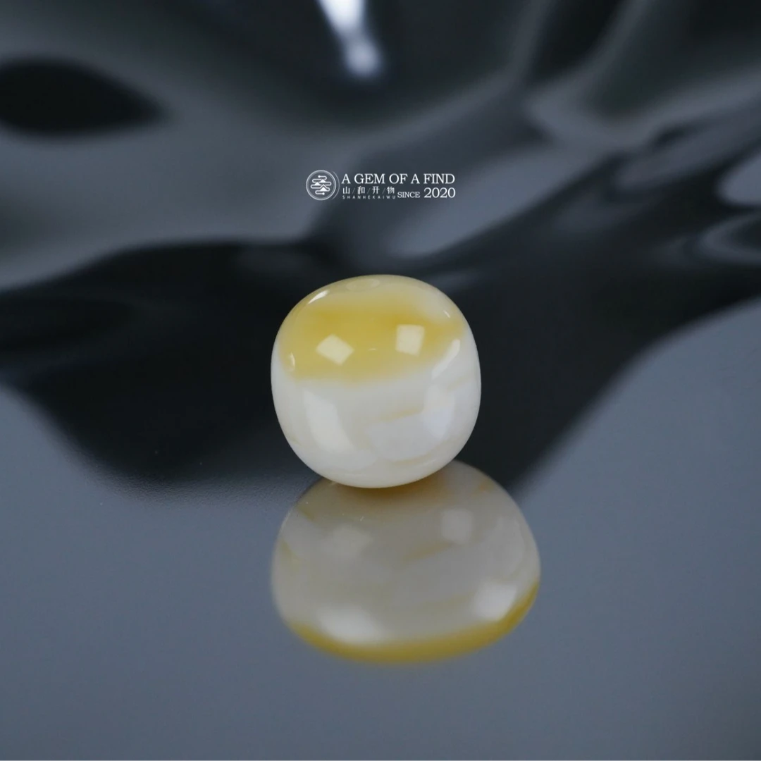 山和开物｜10mm金瓷白浓蜡妖花老型文玩配饰 天然琥珀蜜蜡