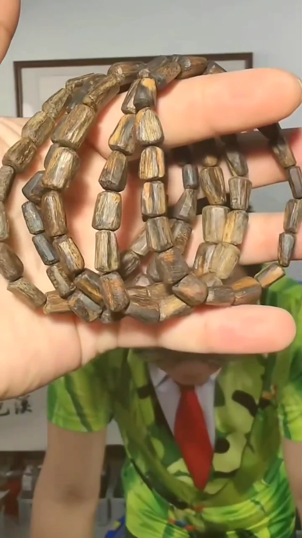 沉香手串27号8g+多样性发一