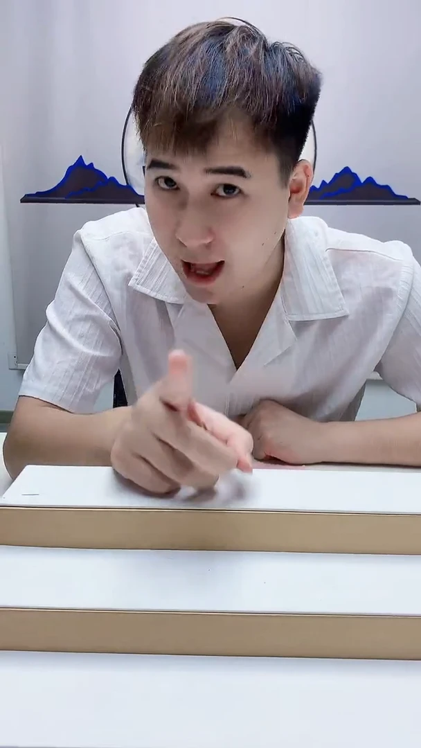 未镶嵌定制翡翠火*火4868zm-毛货挂件