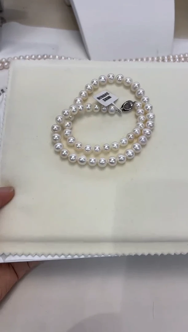 淡水珍珠银S925镶嵌颈饰8-9mm无核白珠项链