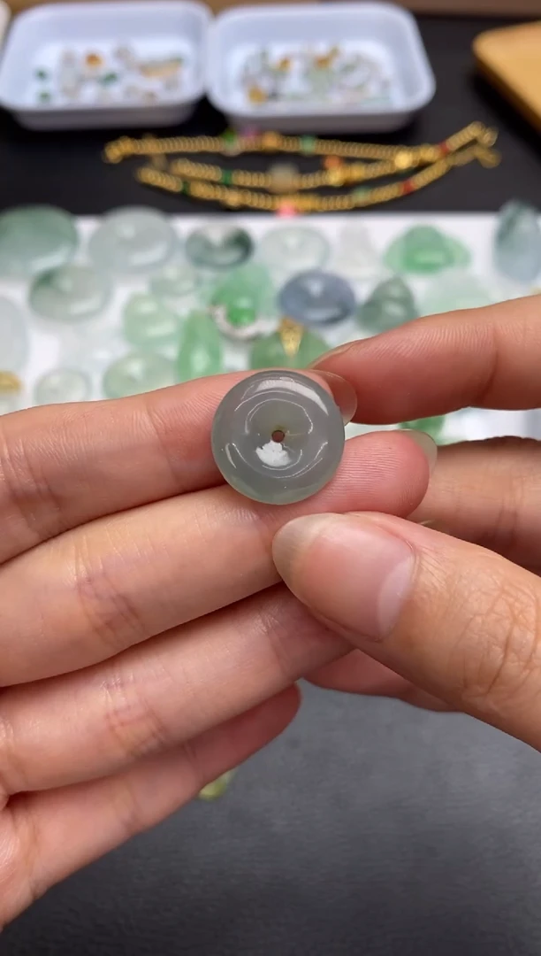 未镶嵌定制翡翠翡翠毛货~