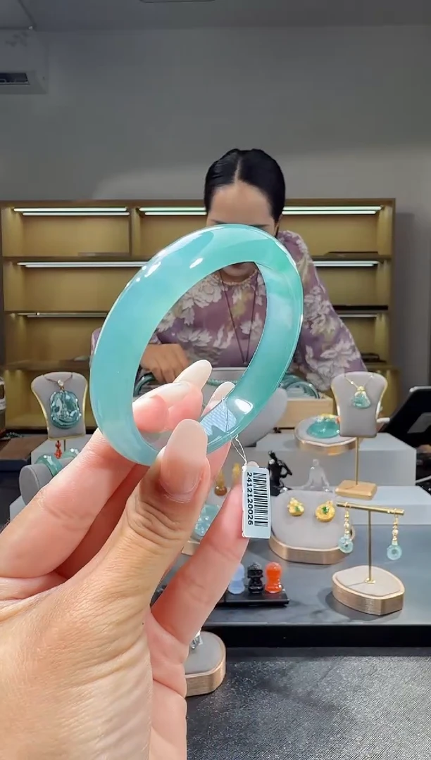 未镶嵌手镯翡翠55圈