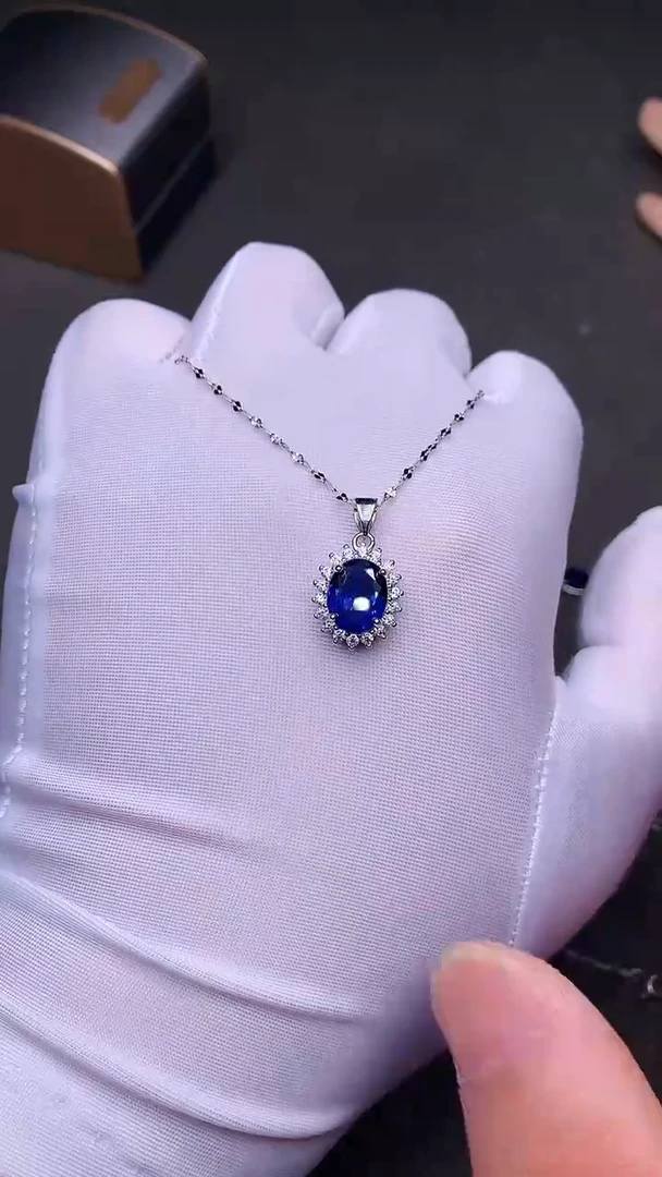 【闪购商品】蓝宝石颈饰银S925镶嵌........