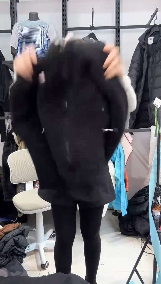 2717编码  瑕疵直播间过款为准 尺码  L 165