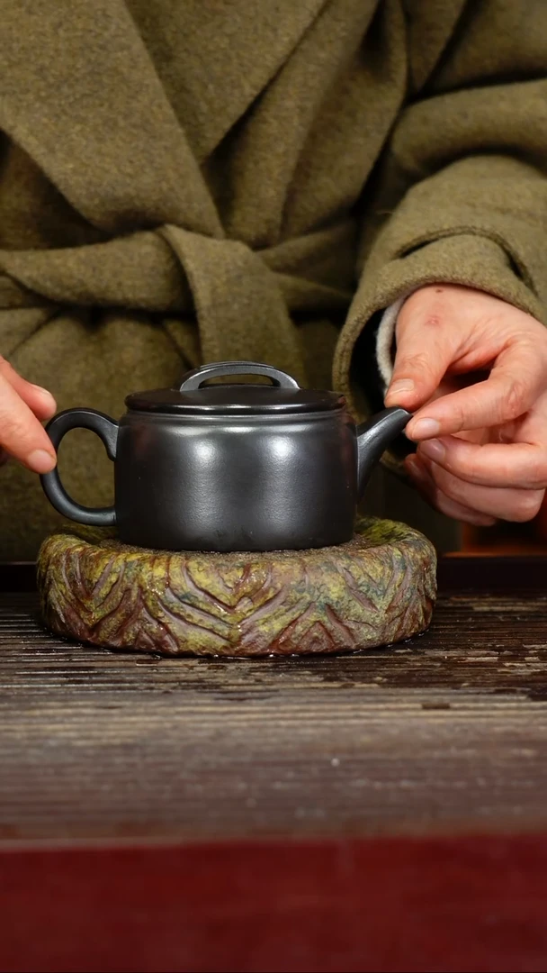 宜兴原矿紫砂壶茶壶宜兴原矿紫砂壶茶壶180C