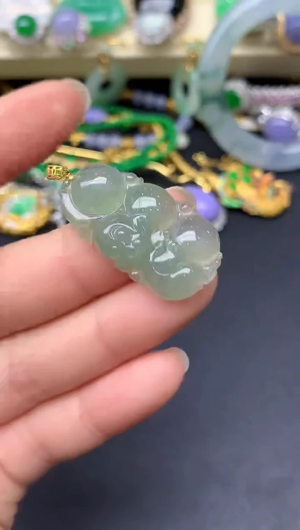 颈饰18K金镶嵌翡翠165-雪姐翡翠天天见