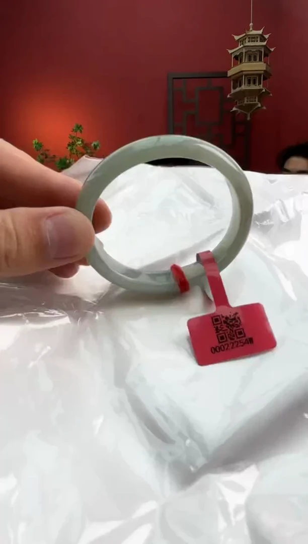 未镶嵌手镯（贵妃镯）翡翠翡翠手镯6