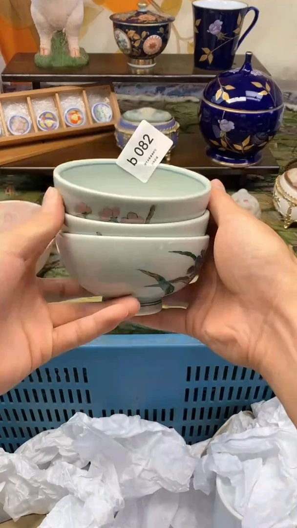 瓷片丽***着瓷器瓷器瓷器