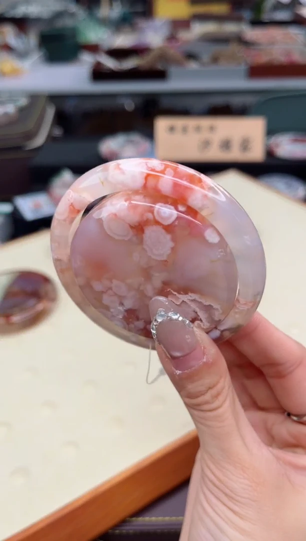 【闪购商品】石英质玉手镯未镶嵌56圈口（赠品镯心）S9224301