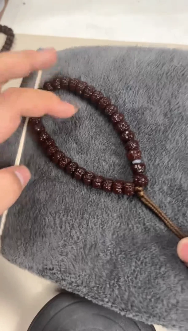 金刚菩提手串老树王手持10尺寸木系列体验款