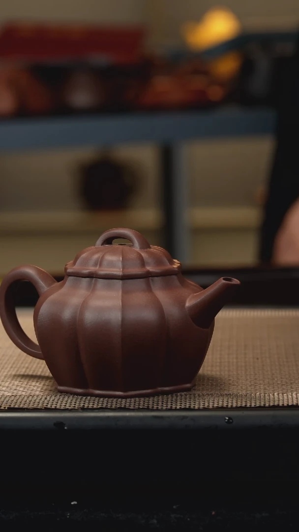 茶壶紫砂一****1紫泥筋纹培风160cc