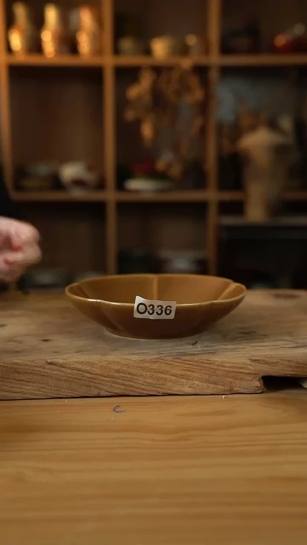 0336福利棕色系列的0336花口盘1个