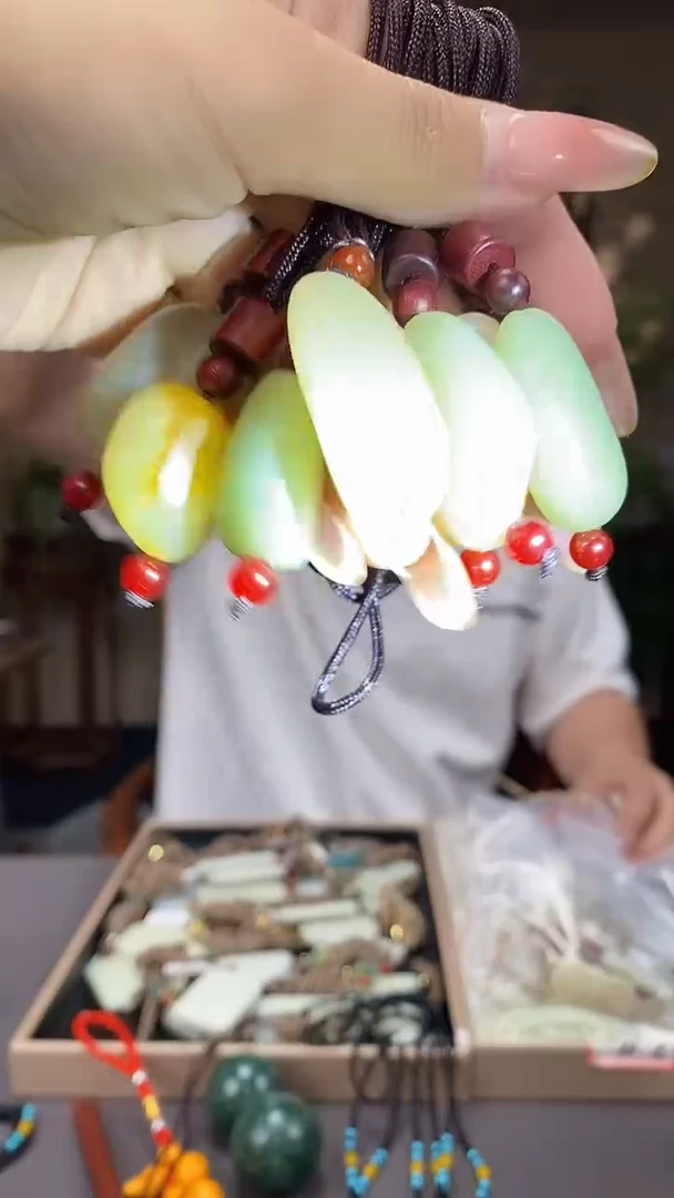 和田玉未镶嵌颈饰C791