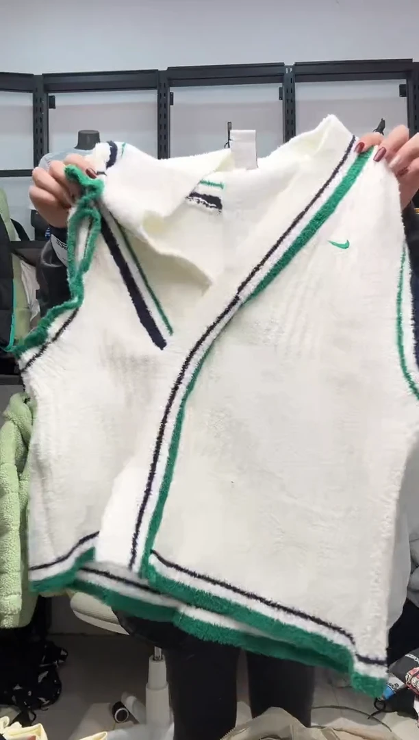 2265闪购编码 Nike/Jordan运动卫衣裤以直播间过款为准 尺码·M