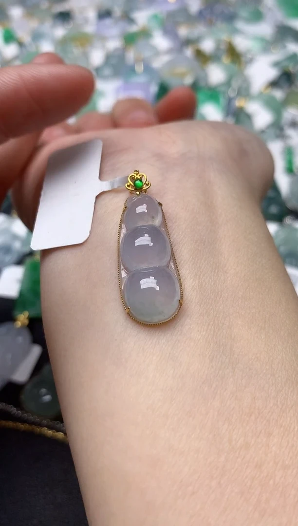 颈饰18K金镶嵌翡翠天然缅甸A货翡翠