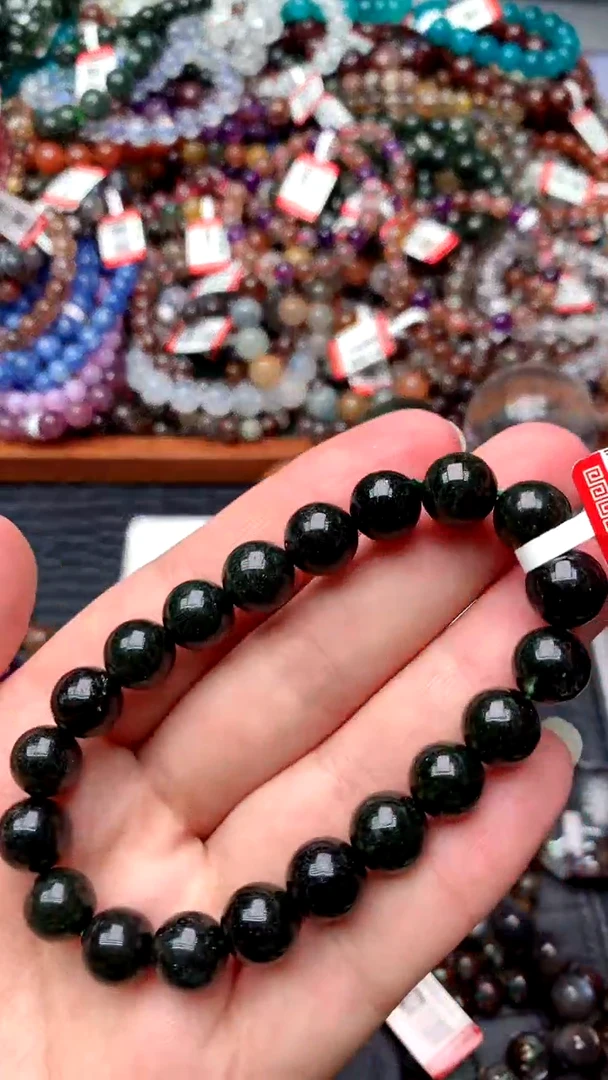 【闪购商品】水晶手链未镶嵌天然70