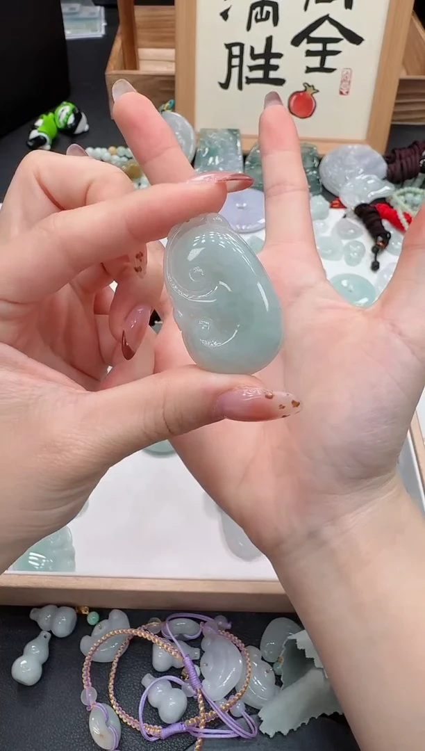 吊坠(不含链)未镶嵌翡翠赵****绳如意多样性发其一