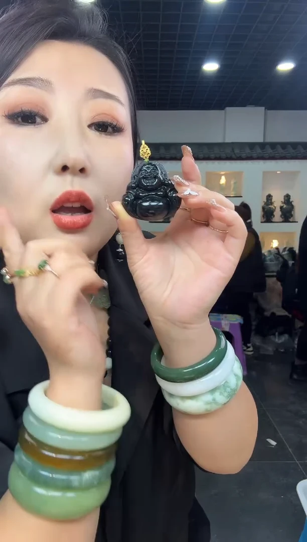 【闪购商品】岫玉颈饰未镶嵌黑色佛公【万能扣】