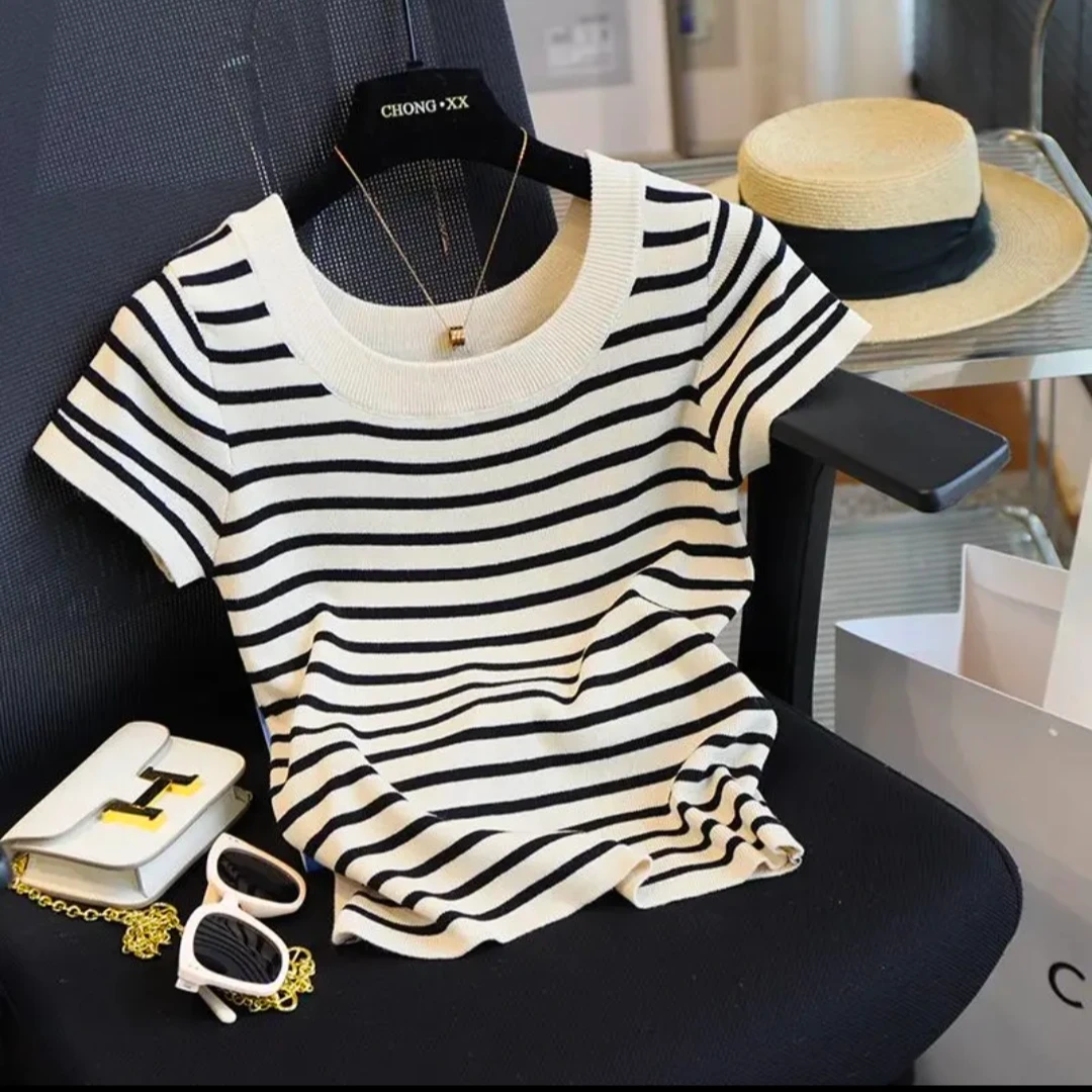 韩版时髦法式U领条纹冰丝短袖针织T恤显瘦短款大码上衣洋气女