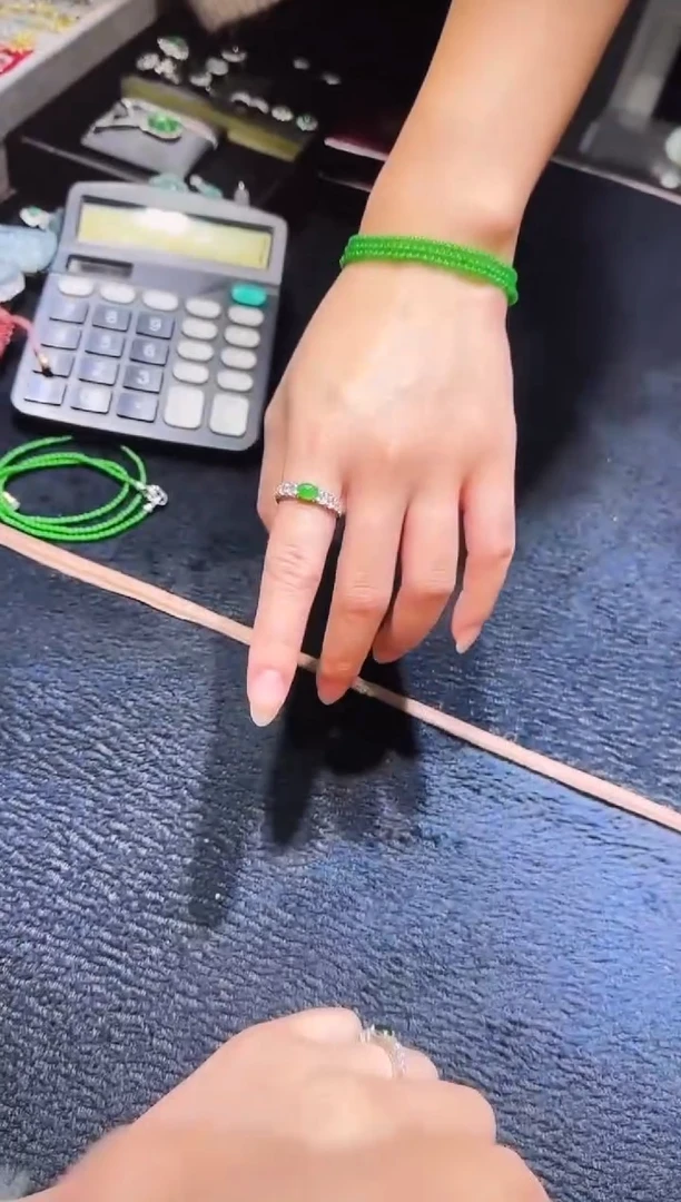 未镶嵌戒指翡翠多样性发货其一不含链