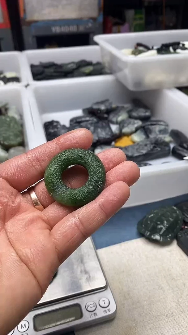 吊坠(不含链)未镶嵌和田玉1