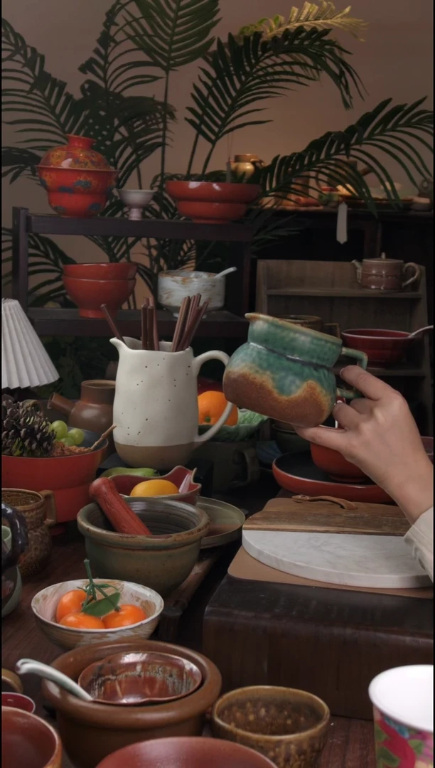 碗微瑕景德镇手工高温餐具奶壶