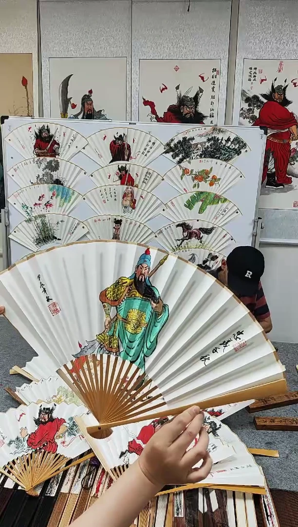 国画9.5寸18方水磨玉竹文玩扇-手绘关羽