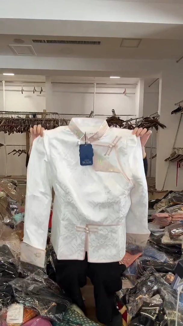 外套  3X145斤以里