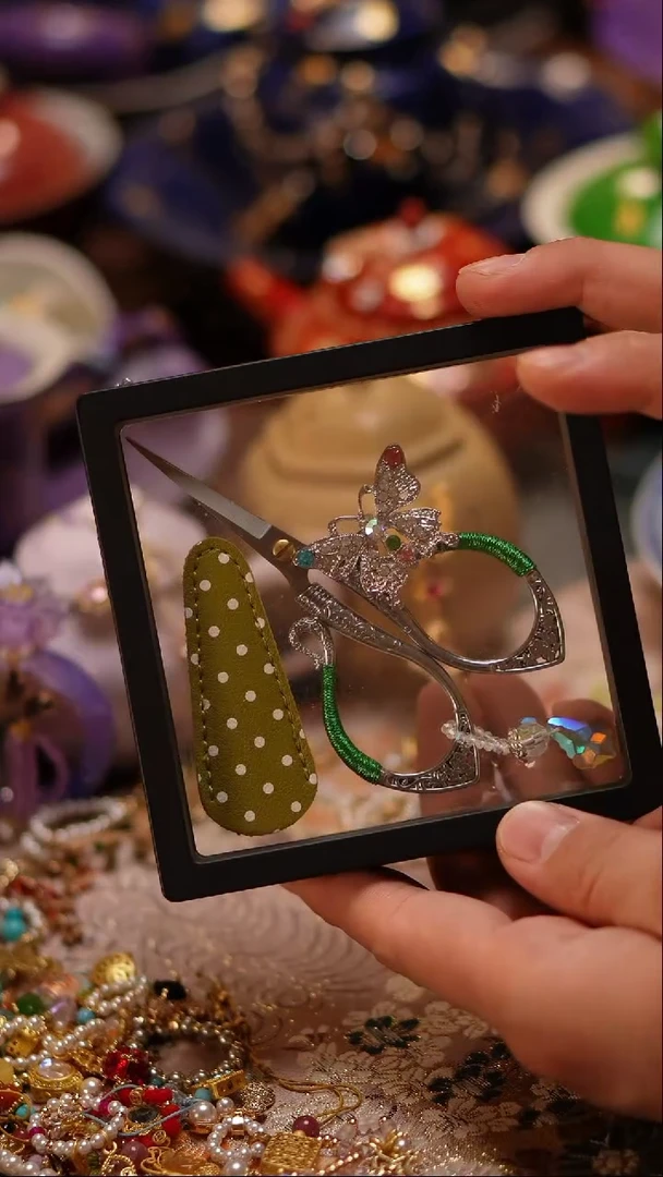 茶宠绿色礼盒编织剪刀