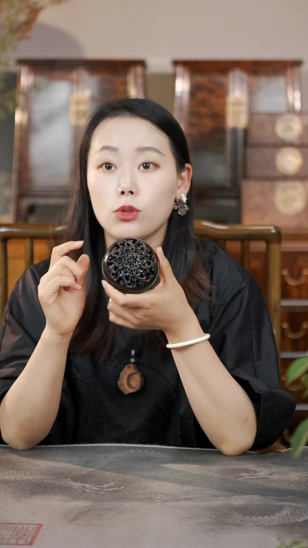 东非黑黄檀（紫光檀）精工机雕手修镂空香炉