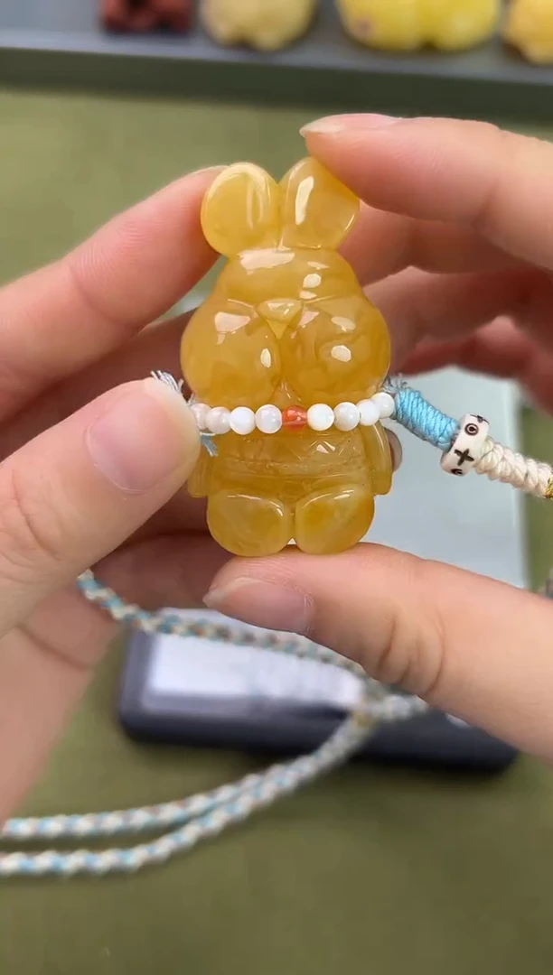 裸石琥珀未镶嵌琥珀蜜蜡吊坠