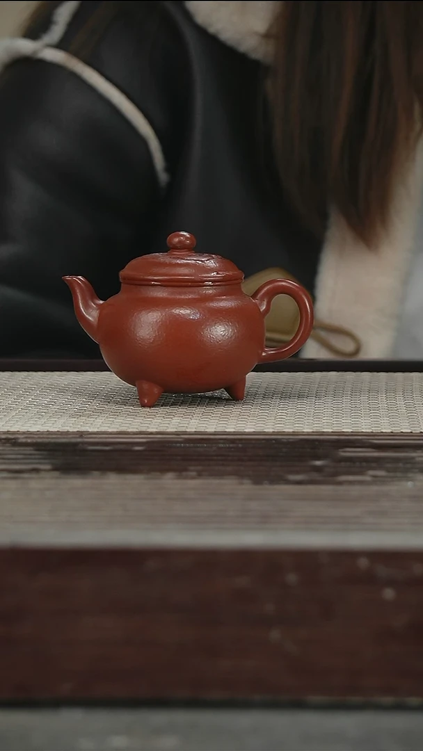 茶壶紫砂35号180CC