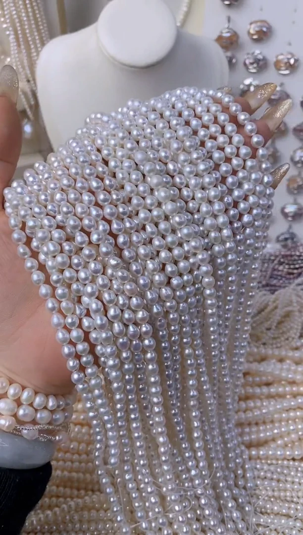 【闪购商品】淡水珍珠颈饰未镶嵌C03