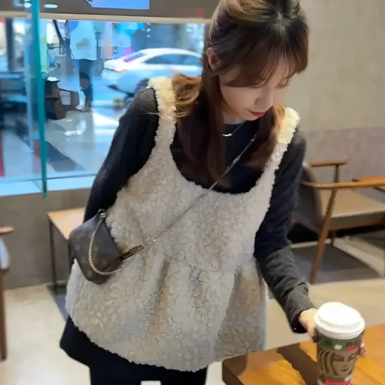 大码胖MM韩系吊带背心打底衫两件套装独特漂亮春季新款一整套套装