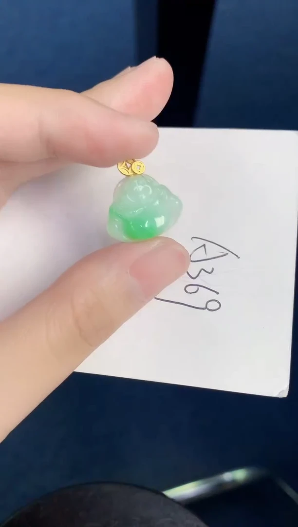 颈饰未镶嵌翡翠天然翡翠缅甸A货